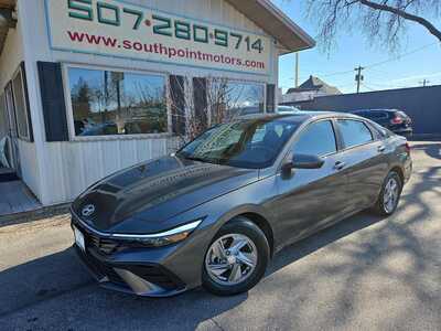 2024 Hyundai Elantra, $0. Photo 1