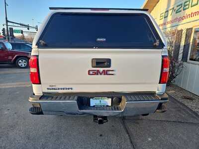 2019 GMC 2500 Crew Cab, $22990. Photo 4