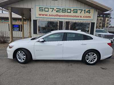 2016 Chevrolet Malibu, $12900. Photo 2