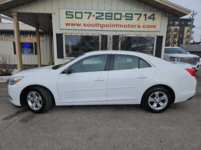 2013 Chevrolet Malibu, $8900. Photo 2