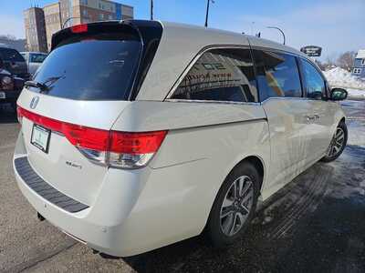 2017 Honda Odyssey, $14900. Photo 5