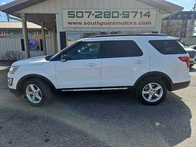 2016 Ford Explorer, $12900. Photo 2