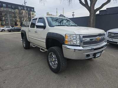 2013 Chevrolet 1500 Crew Cab, $0. Photo 2