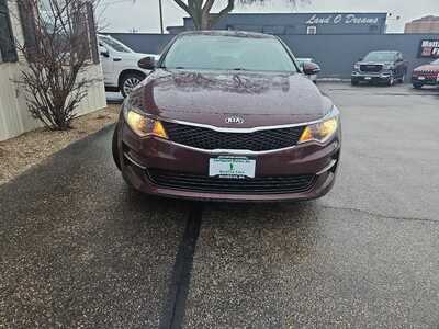 2018 Kia Optima, $0. Photo 6