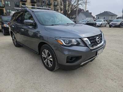 2020 Nissan Pathfinder, $0. Photo 1