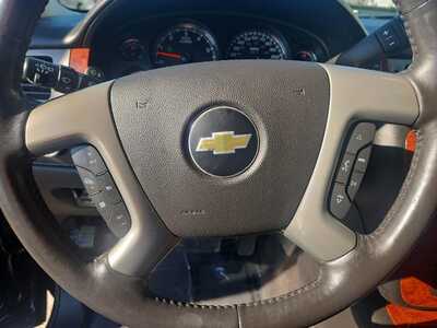 2014 Chevrolet Suburban, $16900. Photo 10