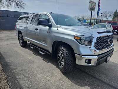 2019 Toyota Tundra Crew Cab, $36900. Photo 6