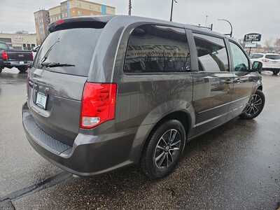 2016 Dodge Grand Caravan, $0. Photo 5