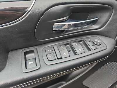 2016 Dodge Grand Caravan, $0. Photo 9