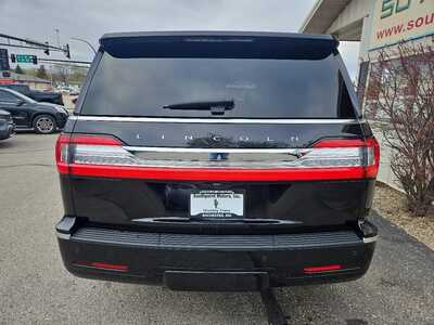 2020 Lincoln Navigator, $39990. Photo 4