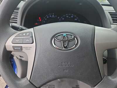 2011 Toyota Camry, $13990. Photo 10