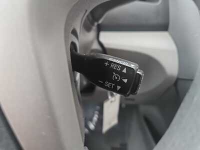 2011 Toyota Camry, $13990. Photo 12