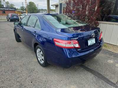 2011 Toyota Camry, $13990. Photo 3