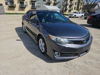 2014 Toyota Camry, $0. Photo 1