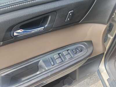 2015 GMC Acadia, $10900. Photo 9