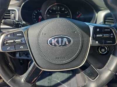 2019 Kia Sorento, $16990. Photo 10