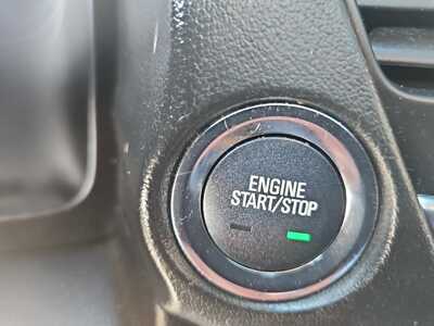 2018 Chevrolet Suburban, $29990. Photo 10