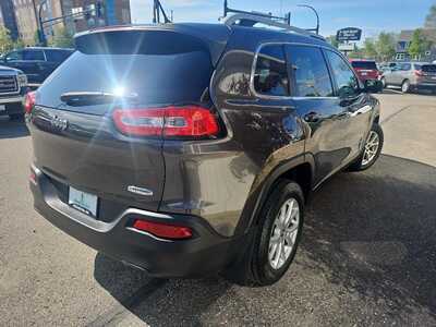 2014 Jeep Cherokee, $9900. Photo 5