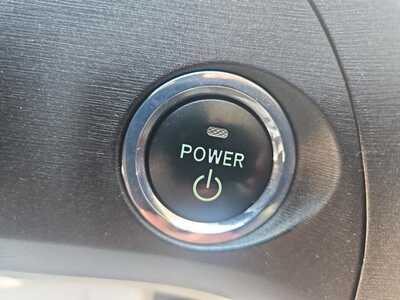 2010 Toyota Prius, $6900. Photo 10