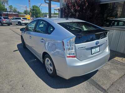 2010 Toyota Prius, $6900. Photo 3