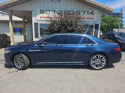 2017 Lincoln Continental, $16900. Photo 2