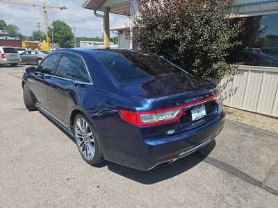 2017 Lincoln Continental, $16900. Photo 3