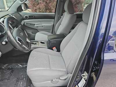 2012 Toyota Tacoma, $19990. Photo 8