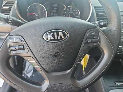 2015 Kia Forte, $7990. Photo 10
