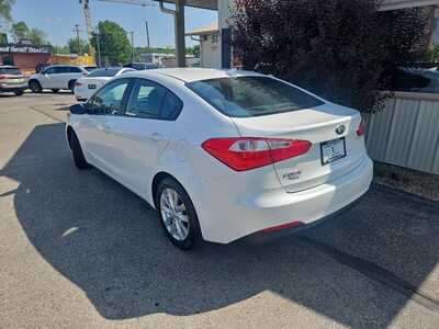2015 Kia Forte, $7990. Photo 3