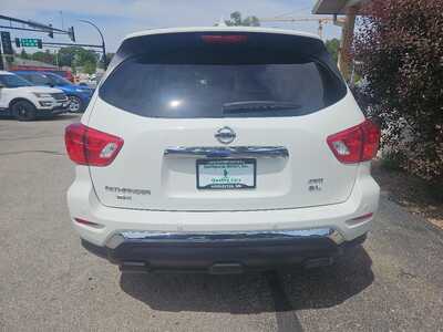 2019 Nissan Pathfinder, $0. Photo 4