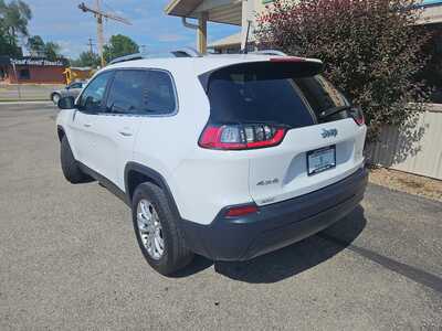 2019 Jeep Cherokee, $13990. Photo 3