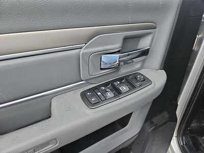 2014 RAM 2500 Crew Cab, $18900. Photo 9