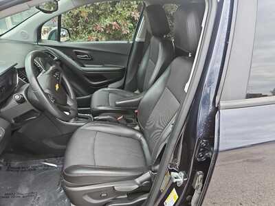 2021 Chevrolet Trax, $0. Photo 8