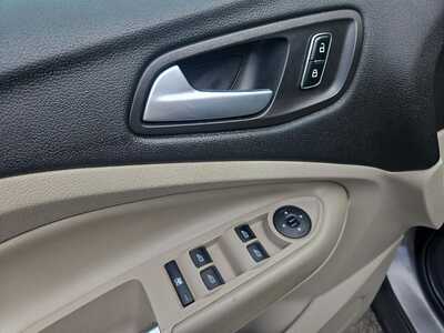 2014 Ford Escape, $7990. Photo 9