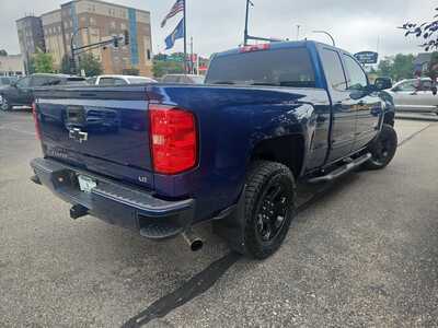 2019 Chevrolet 1500 Ext Cab, $24900. Photo 5