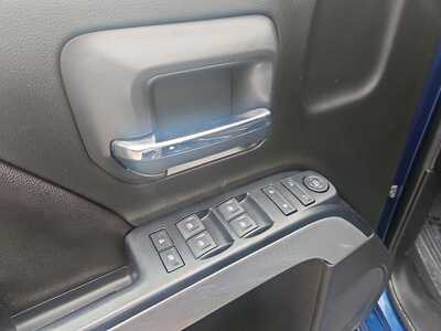 2019 Chevrolet 1500 Ext Cab, $24900. Photo 9