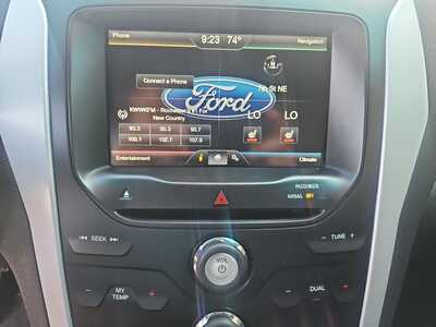 2015 Ford Explorer, $10900. Photo 12