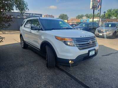 2015 Ford Explorer, $10900. Photo 6