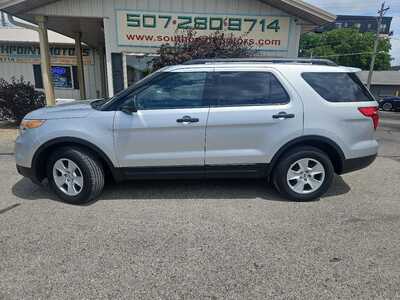 2014 Ford Explorer, $8900. Photo 2