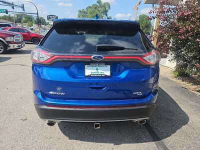 2018 Ford Edge, $16900. Photo 4