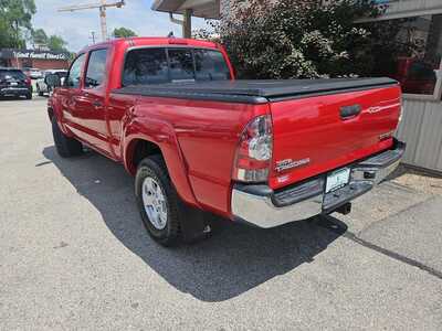 2015 Toyota Tacoma, $24900. Photo 3