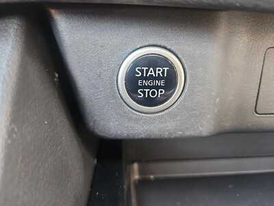 2021 Nissan Rogue, $15900. Photo 12