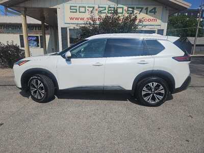 2021 Nissan Rogue, $15900. Photo 2