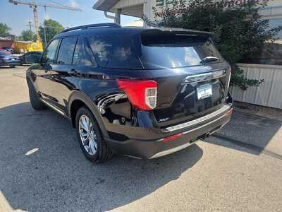 2020 Ford Explorer, $20900. Photo 3