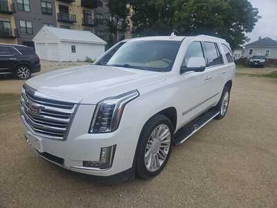 2019 Cadillac Escalade, $0. Photo 1