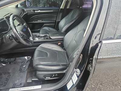 2017 Ford Fusion, $7900. Photo 8
