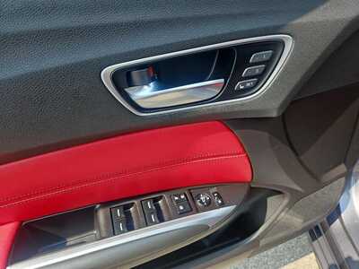 2019 Acura TLX, $0. Photo 9