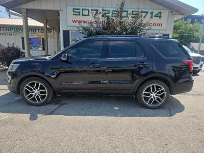 2016 Ford Explorer, $7900. Photo 2