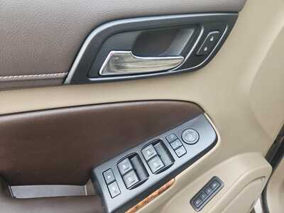 2016 Chevrolet Suburban, $18900. Photo 9