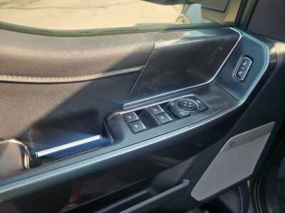 2021 Ford F150 Crew Cab, $32900. Photo 10
